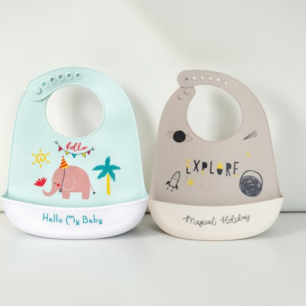 KAKAGUGU Pack of 2 Silicone Baby Bibs for Feeding and Weaning with Adjustable Neckline, Waterproof, Soft and Flexible – Grey & Sea Green